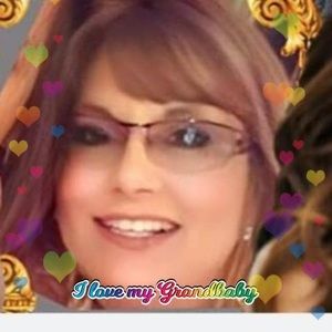 Meet your Posher, Dana